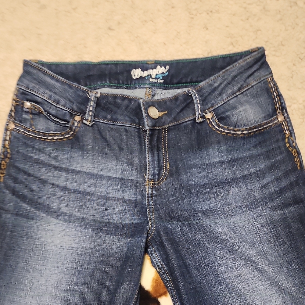 Wrangler Women's Indigo Boot Cut Jeans